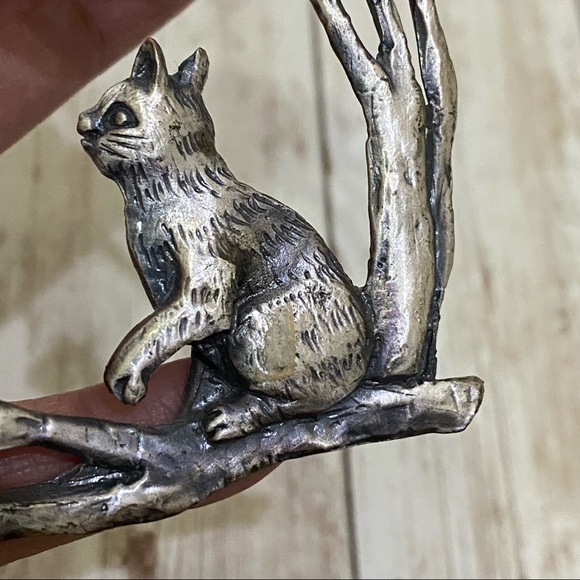 Vintage Pewter Cat catching Crystal Christmas Ornament - Picture 7 of 13